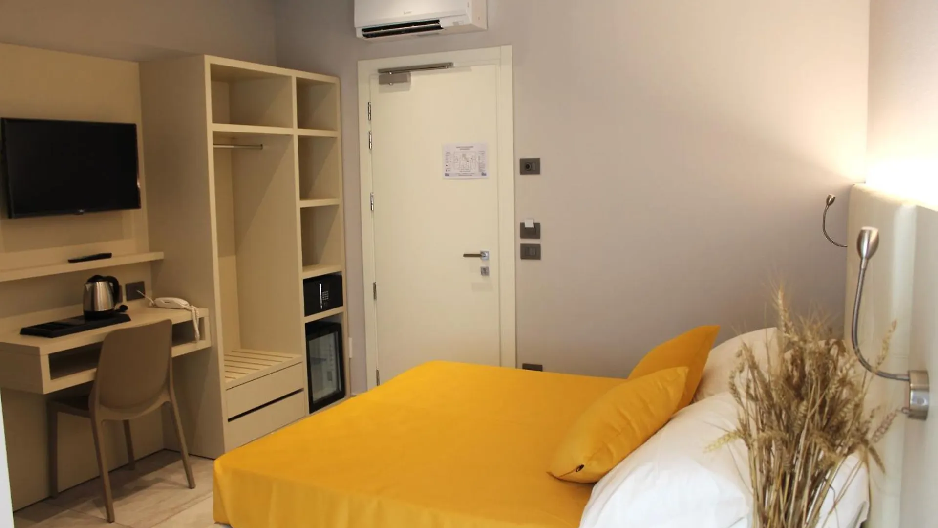 ***  B&B Primrose Residence Hotel Rimini Italia