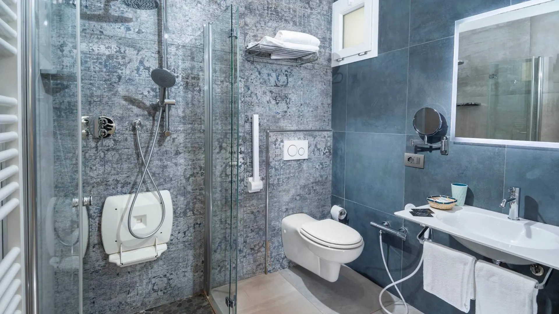 ***  B&B Primrose Residence Hotel Rimini Italien